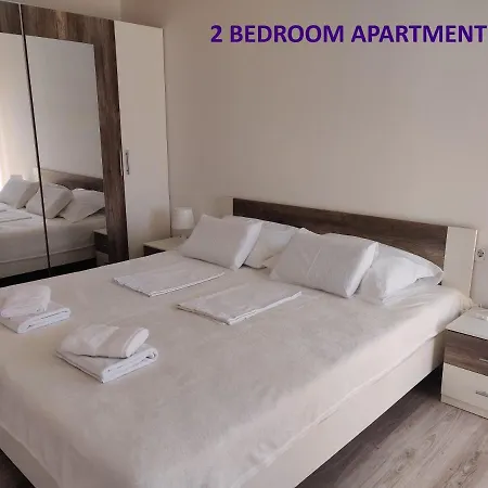 Miraflor, City Center Apartment