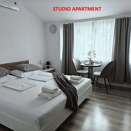 Διαμέρισμα Miraflor, Center