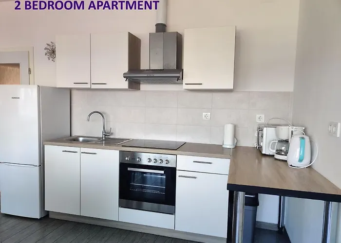 Miraflor, Center Crikvenica